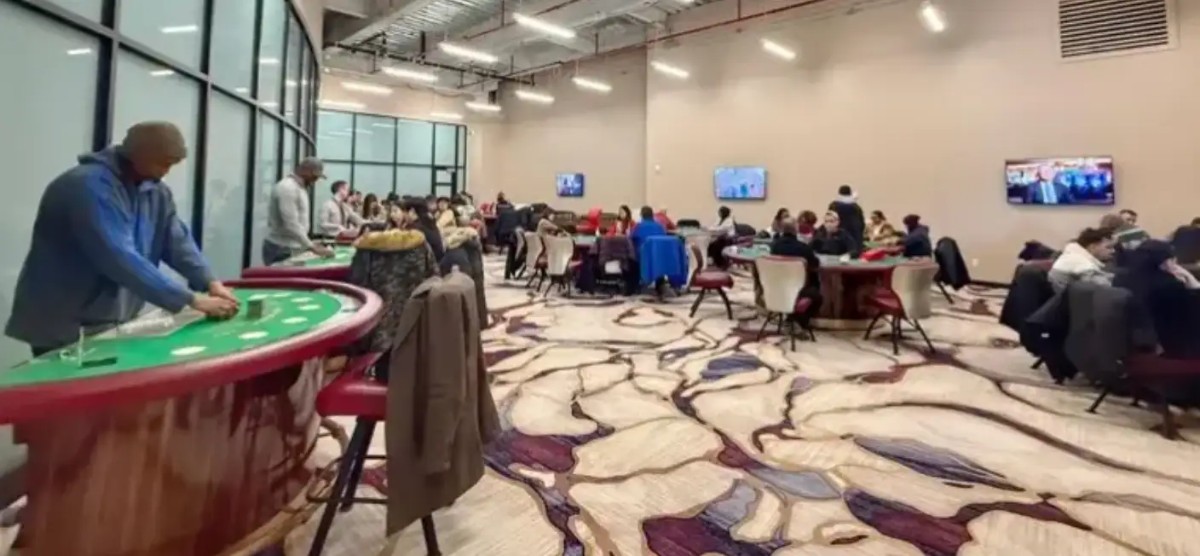 纽约华人是如何在赌场里找到铁饭碗的？